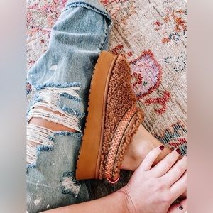 UGG | Tazz UGGBraid Platform Slippers Clogs Hardwood Brown Size US 5 / EU 36